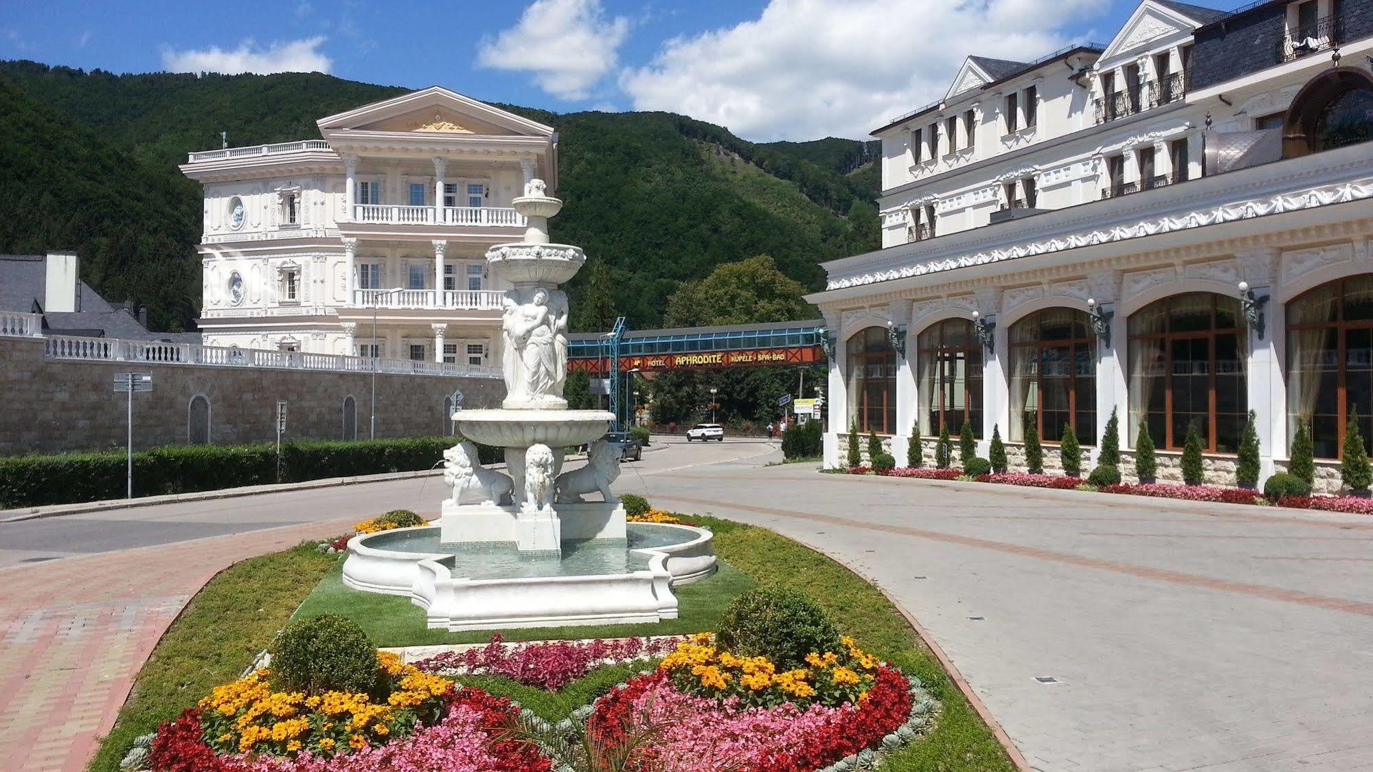 Aphrodite Palace Rajecké Teplice Exteriör bild